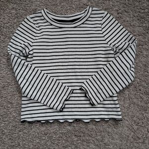 Cat & Jack Black and White Striped Long Sleeve Tee